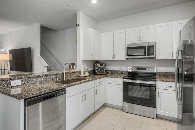 10261 HONEY HAMMOCK WAY, San Antonio, FL 33576