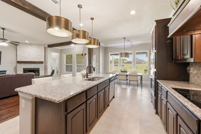 140 Heather Lane, Decatur, TX 76234
