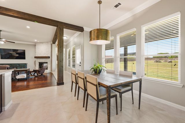 140 Heather Lane, Decatur, TX 76234