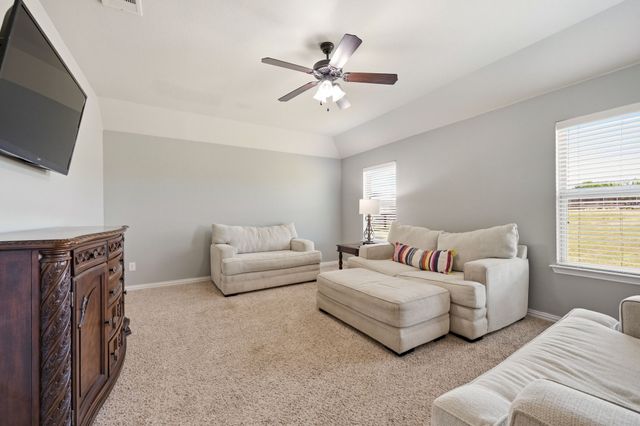 140 Heather Lane, Decatur, TX 76234