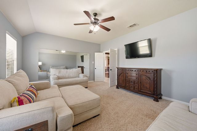 140 Heather Lane, Decatur, TX 76234