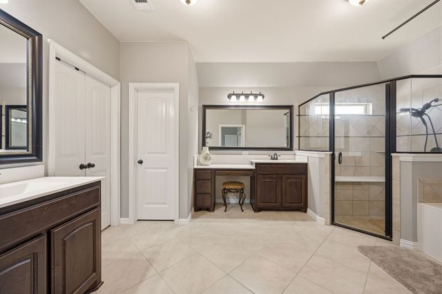 140 Heather Lane, Decatur, TX 76234