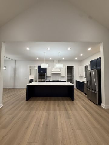 879 Shady Bluff Trl, Clarksville, TN 37043