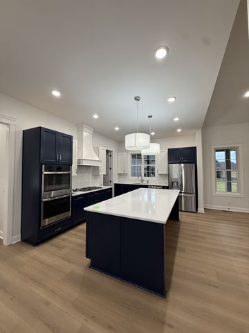 879 Shady Bluff Trl, Clarksville, TN 37043