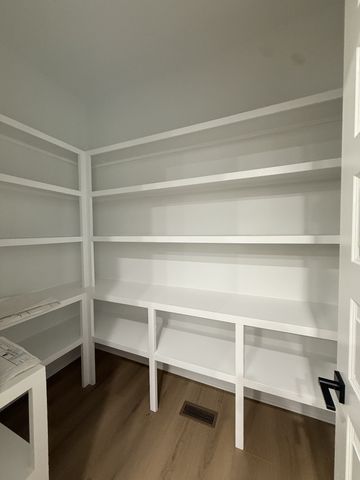 879 Shady Bluff Trl, Clarksville, TN 37043