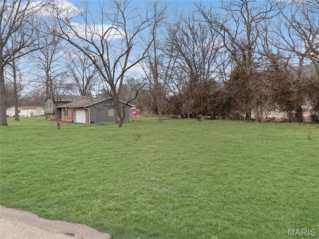 5967 Town And Country Lane, House Springs, MO 63051