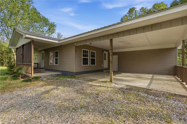 6668 Belton Bridge Road, Lula, GA 30554