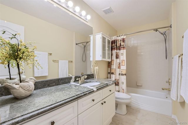 9853 Greensview Circle, Lone Tree, CO 80124