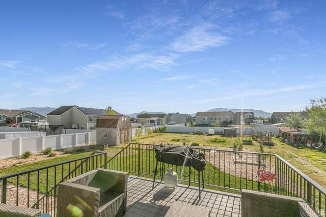 3842 S 5675 W, Hooper, UT 84315