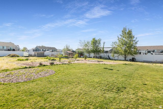 3842 S 5675 W, Hooper, UT 84315