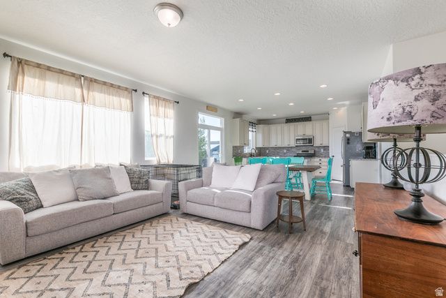 3842 S 5675 W, Hooper, UT 84315