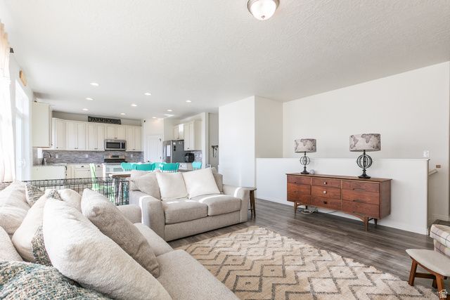 3842 S 5675 W, Hooper, UT 84315