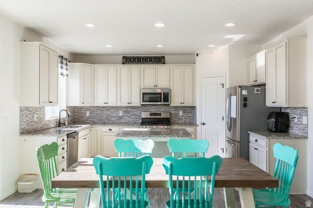 3842 S 5675 W, Hooper, UT 84315