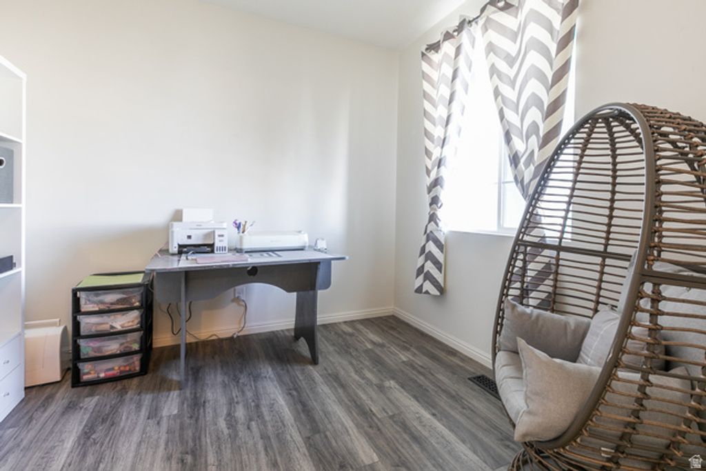 Image 14 of property listing at 3842 S 5675 W, Hooper, UT 84315