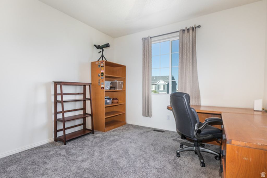Image 21 of property listing at 3842 S 5675 W, Hooper, UT 84315