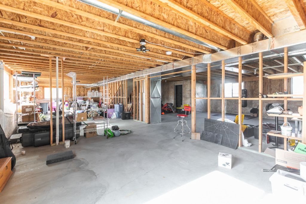Image 24 of property listing at 3842 S 5675 W, Hooper, UT 84315