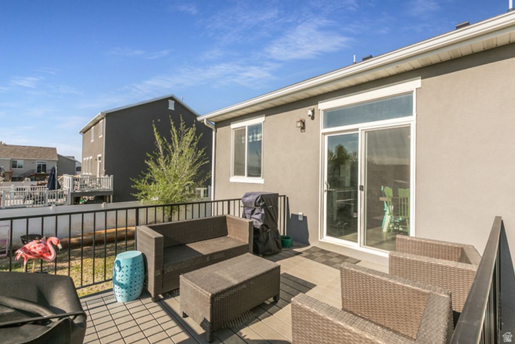 Image 32 of property listing at 3842 S 5675 W, Hooper, UT 84315