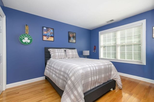 53 Queens Circle, Raynham, MA 02767