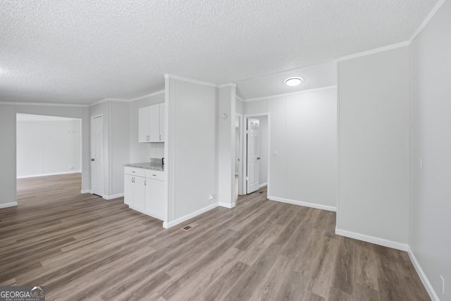 221 Friar Tuck Trail N, Murrayville, GA 30564