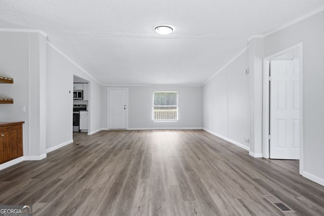 221 Friar Tuck Trail N, Murrayville, GA 30564