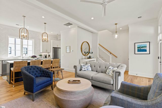 28 Claussen Avenue, Greenville, SC 29601