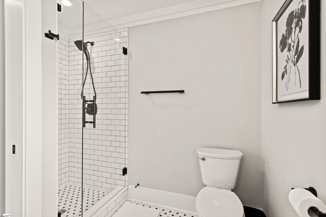 28 Claussen Avenue, Greenville, SC 29601