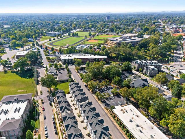 28 Claussen Avenue, Greenville, SC 29601