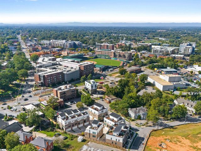 28 Claussen Avenue, Greenville, SC 29601