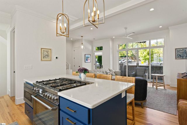 28 Claussen Avenue, Greenville, SC 29601