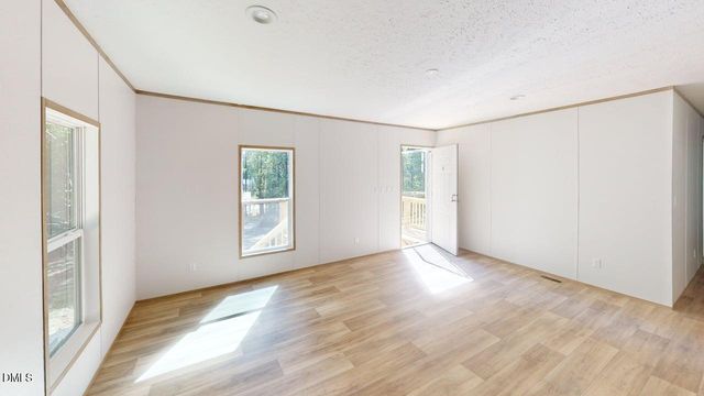 842 Nc Hwy 54 W, Chapel Hill, NC 27516