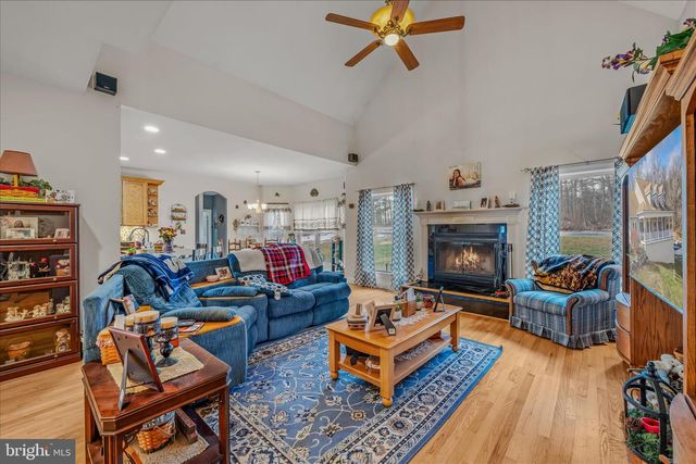 7020 DEBOLD RD, Sabillasville, MD 21780