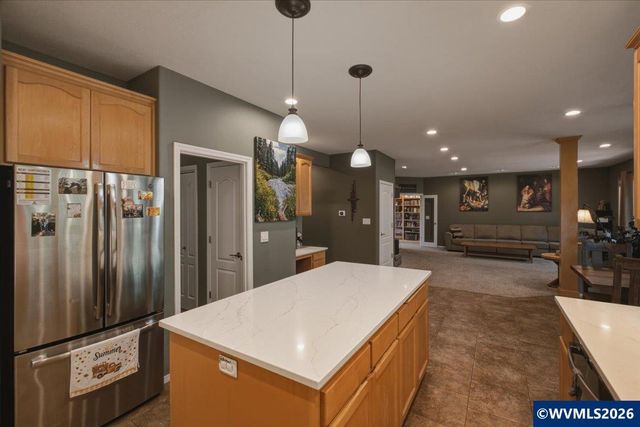 10102 Liberty Rd S, Salem, OR 97306