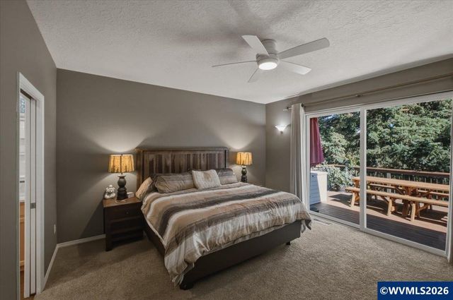 10102 Liberty Rd S, Salem, OR 97306