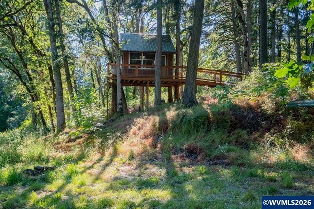10102 Liberty Rd S, Salem, OR 97306