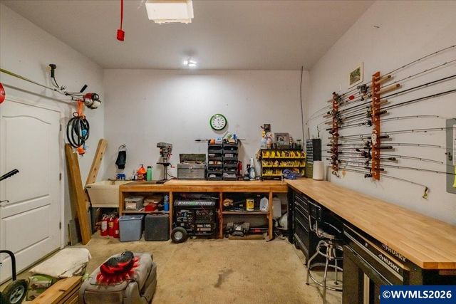 10102 Liberty Rd S, Salem, OR 97306
