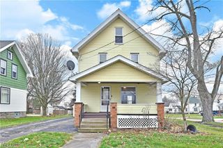 351 Laird Avenue NE, Warren, OH 44483