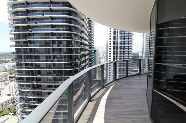 801 S Miami Ave 2601, Miami, FL 33130