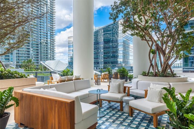 801 S Miami Ave 2601, Miami, FL 33130