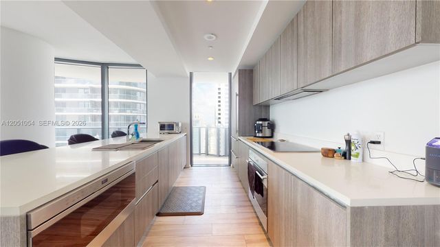 801 S Miami Ave 2601, Miami, FL 33130