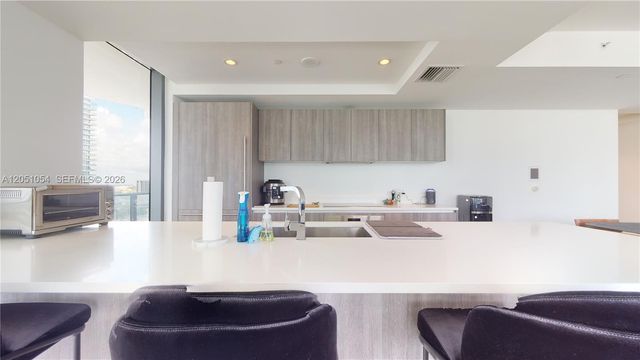 801 S Miami Ave 2601, Miami, FL 33130