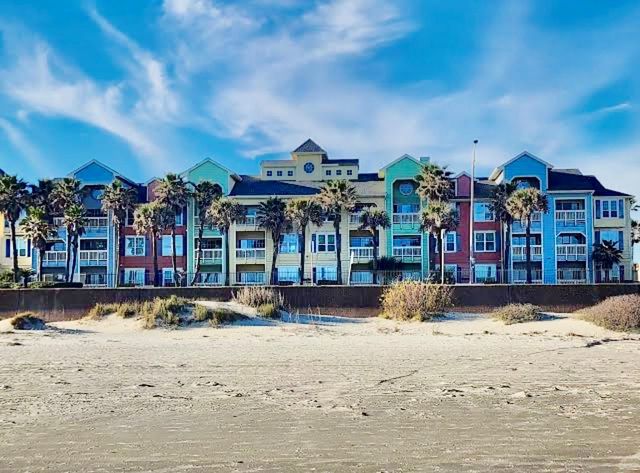 7000 Seawall Blvd 215, Galveston, TX 77551