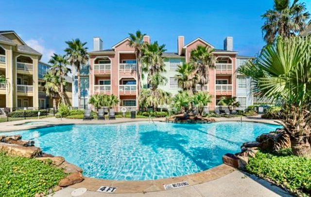 7000 Seawall Blvd 215, Galveston, TX 77551