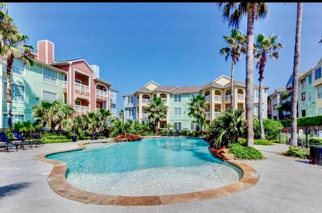 7000 Seawall Blvd 215, Galveston, TX 77551