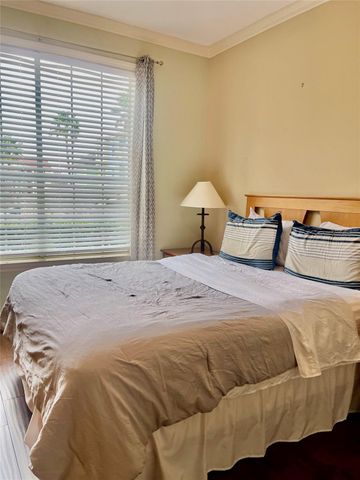 7000 Seawall Blvd 215, Galveston, TX 77551