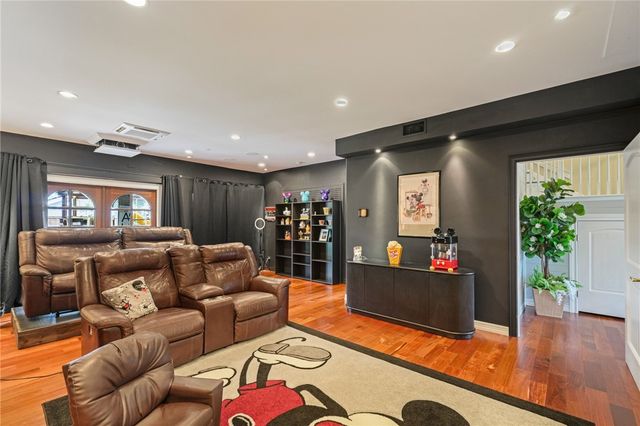 5405 Hulen Dr, Corpus Christi, TX 78413