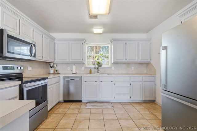 14720 S Moccasin Place, Sapulpa, OK 74066
