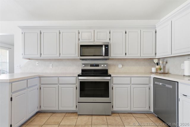 14720 S Moccasin Place, Sapulpa, OK 74066