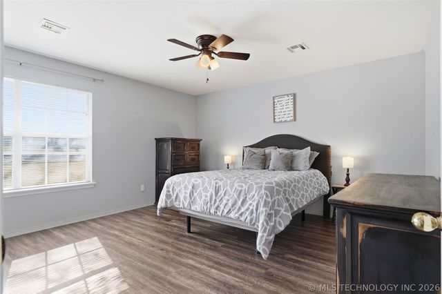 14720 S Moccasin Place, Sapulpa, OK 74066