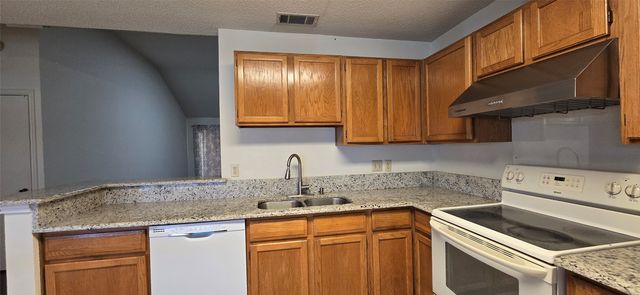 2224 Limestone Lane, Garland, TX 75040