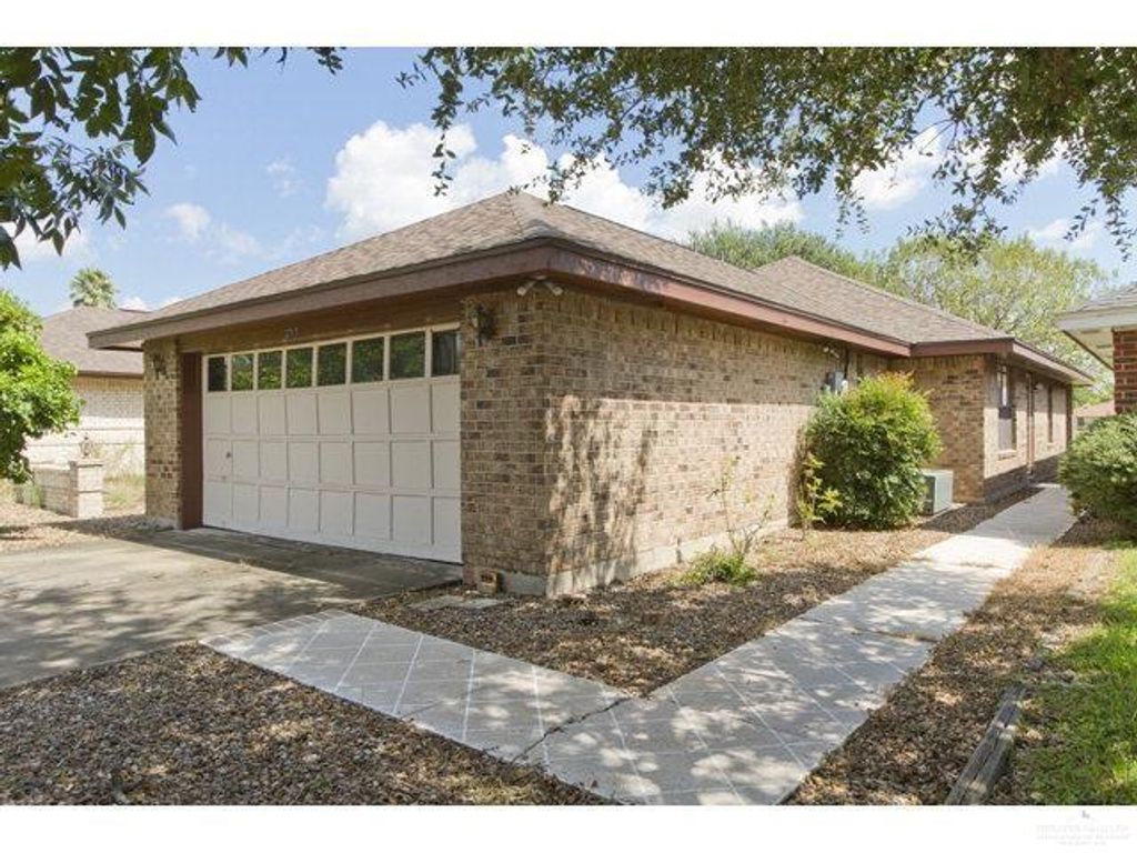 2717 Ashley Court, Pharr, TX 78577